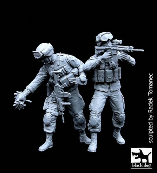 1/35 model kit resin kit    US Soldiers team 35522