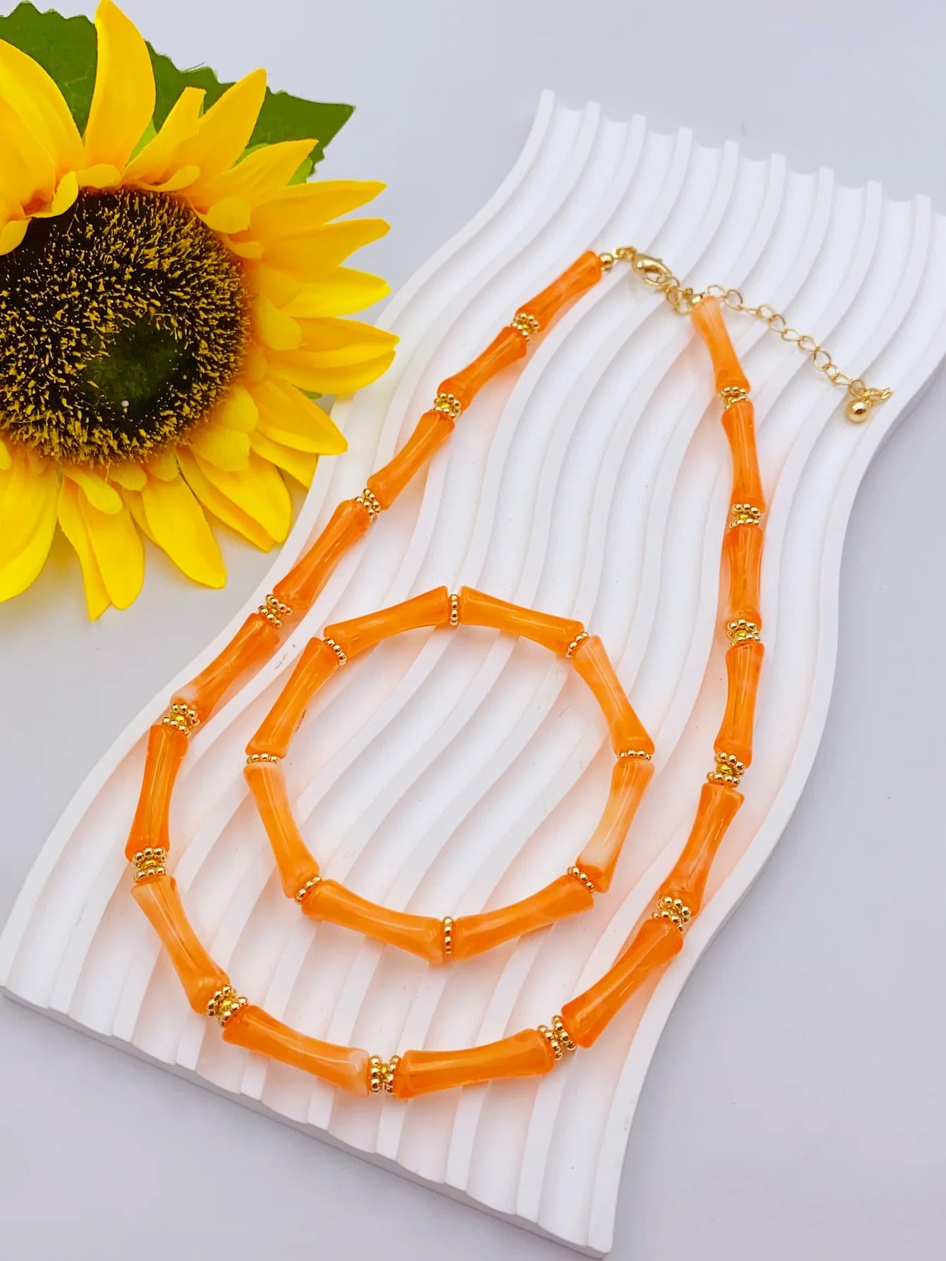 Colorful Handmade Elastic Bracelet and Necklace Set with Bamboo Acrylic Beads, Perfect for Women's Daily Wear jewelry for women