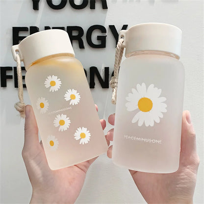 500ml Small Daisy Frosted Plastic Cup Creative Outdoor Water Cup Portable Transparent Travel Tea Cup Cute Water Bottle BPA Free