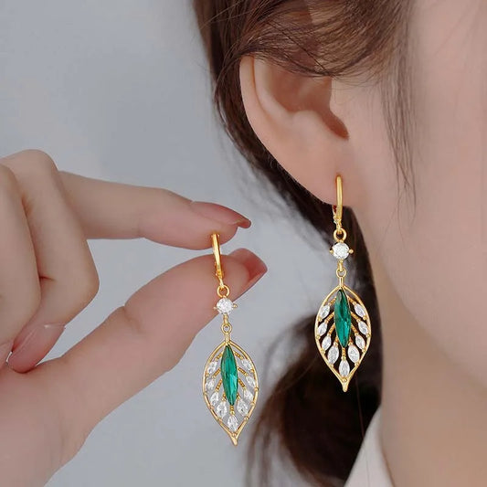 2024 New Fashion Green Crystal Leaf Pendant Earrings for Women Exquisite Cubic Zircon Tassel Earrings Wedding Jewelry Gifts