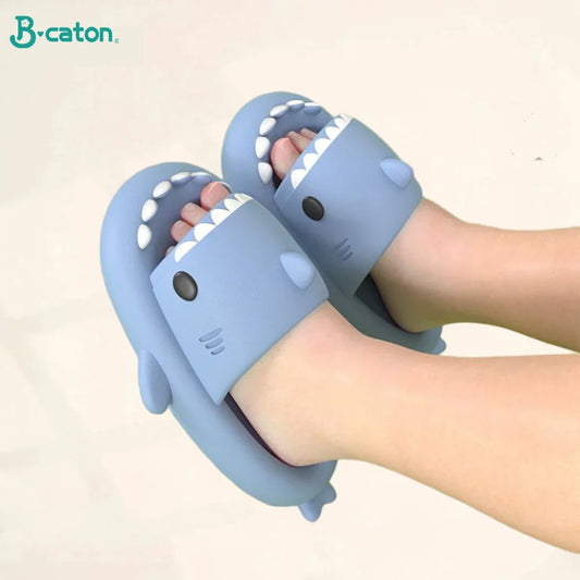 Kids Shoes Slippers Shark Flip Flops Soft Sole Cartoon Slipper Women Man Bathroom Sandal EVA Non-slip Children Shoes Sandals