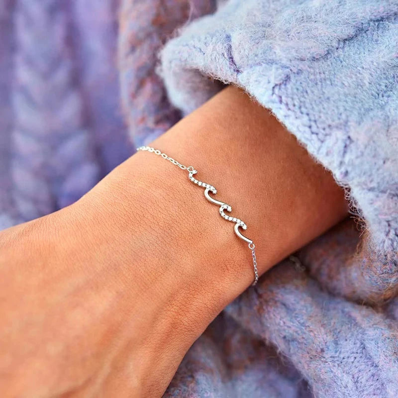 Fashion 925 Sterling Silver Wavy Bracelet Personality Charm Geometric Shape Women's Bracelet Birthday Gift Exquisite Jewelry