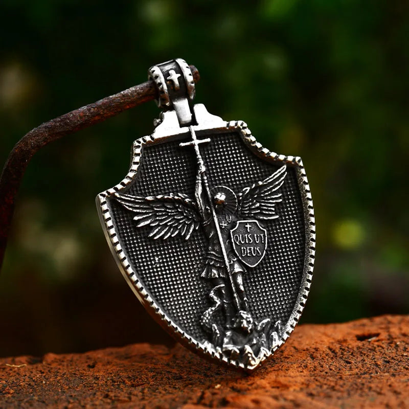 Steel Soldier New Religious Archangel Michael Slaying dragons stainless steel jewelry man or woman pendant SS8-839P