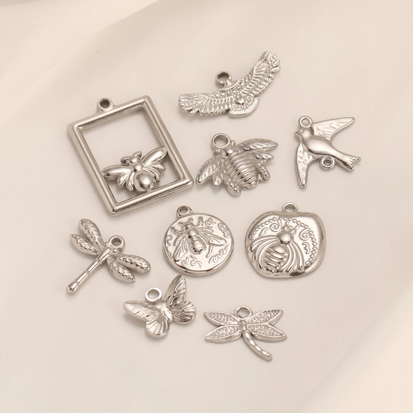 3Pcs Stainless Steel Flying Animal Bee/Butterfly/Scarab Charms for Jewelry Making 18K Plated Cute 3D Insect Pendants DIY Crafts