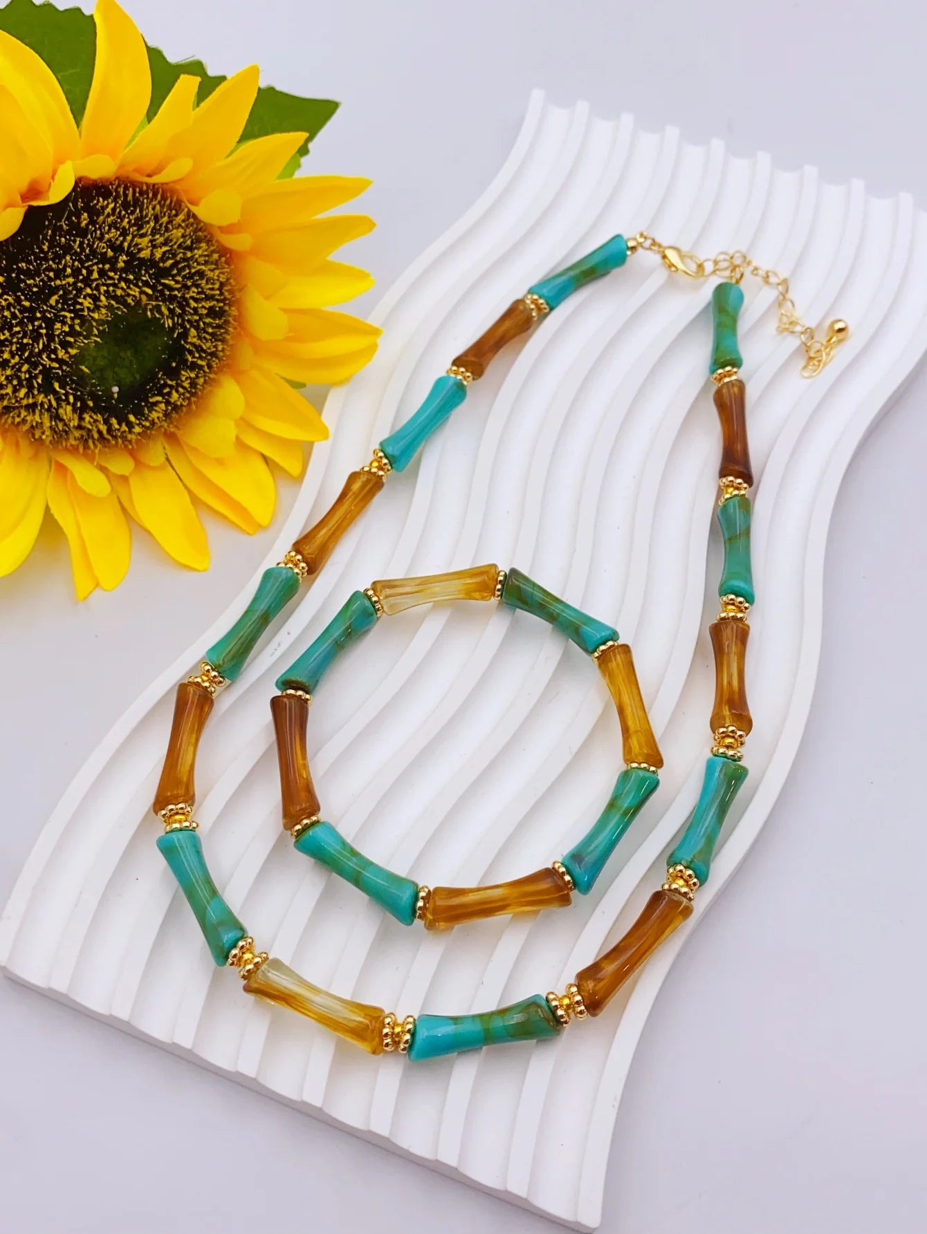 Colorful Handmade Elastic Bracelet and Necklace Set with Bamboo Acrylic Beads, Perfect for Women's Daily Wear jewelry for women