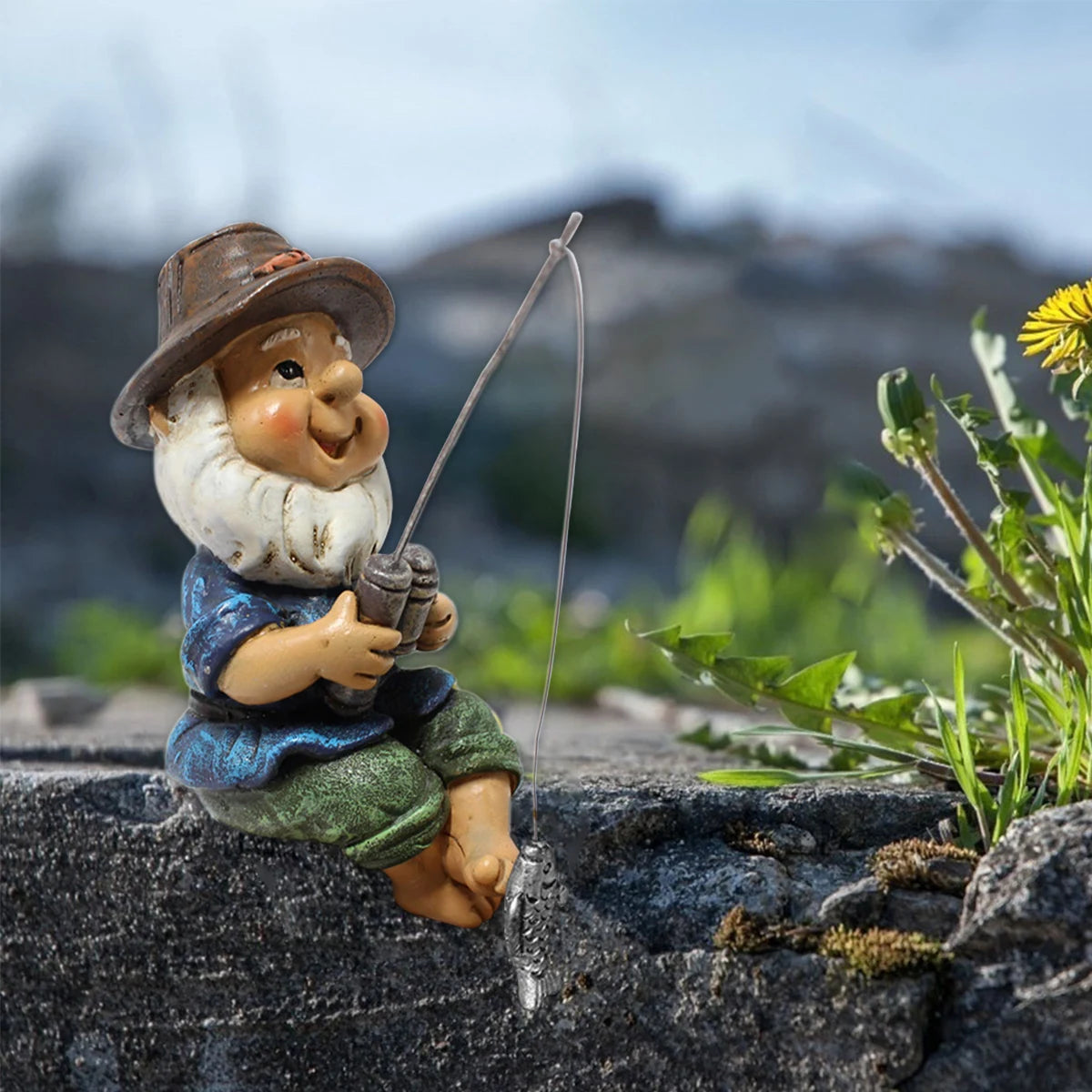 Fishing Gnome Garden Gnome Statue Naughty Gnome Garden Figurine Dwarf Sculpture Resin Ornament for Lawn Yard Balcony Decorations