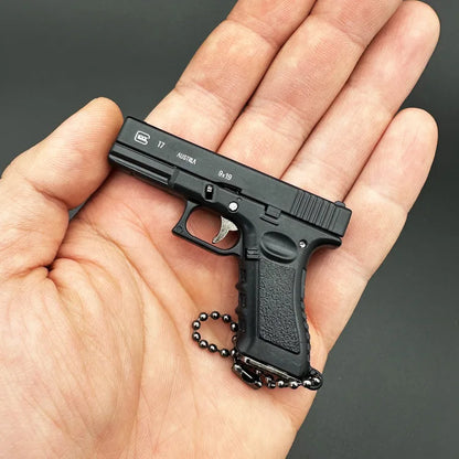 1:3 92f G34 Alloy Pistol Model Portable Keychain Bag Detachable Toy Gun Fidget Toy Fake Gun for Boy Collection Adults Gift