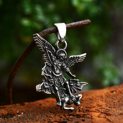 Steel Soldier New Religious Archangel Michael Slaying dragons stainless steel jewelry man or woman pendant SS8-839P