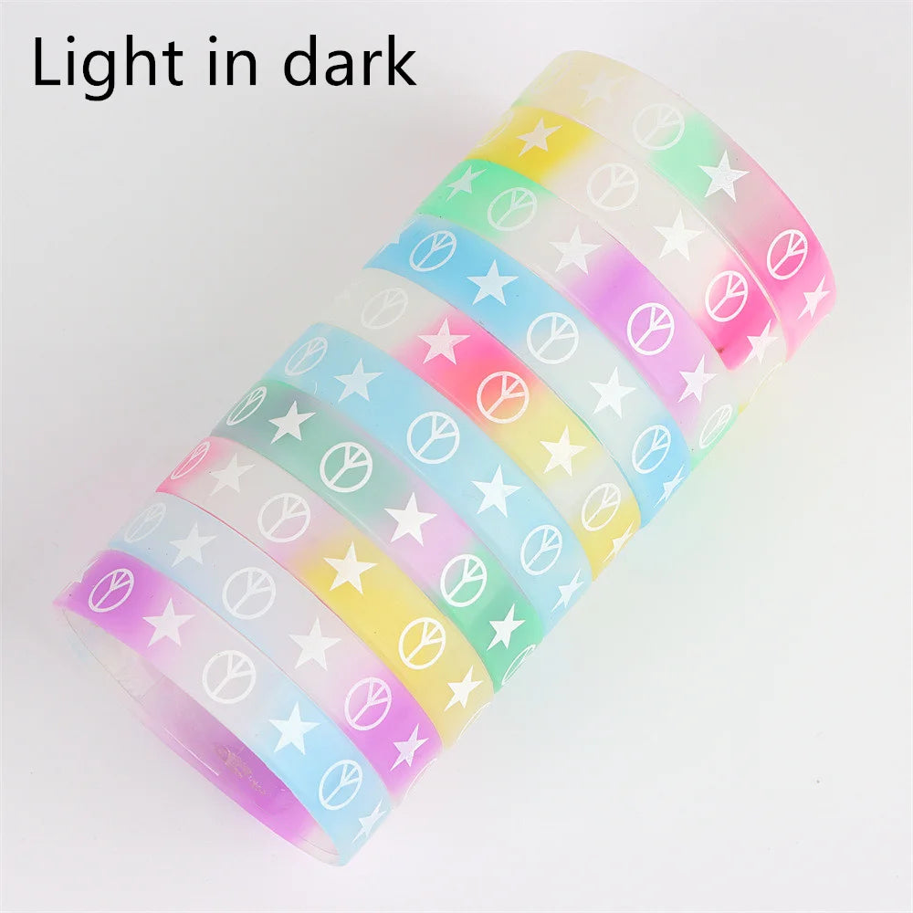 10Pcs/Lot Multicolor Luminous Heart Silicone Bracelets For Men Women Flower Sport Mix Style Rubber Wristband Bangle Jewelry Gift