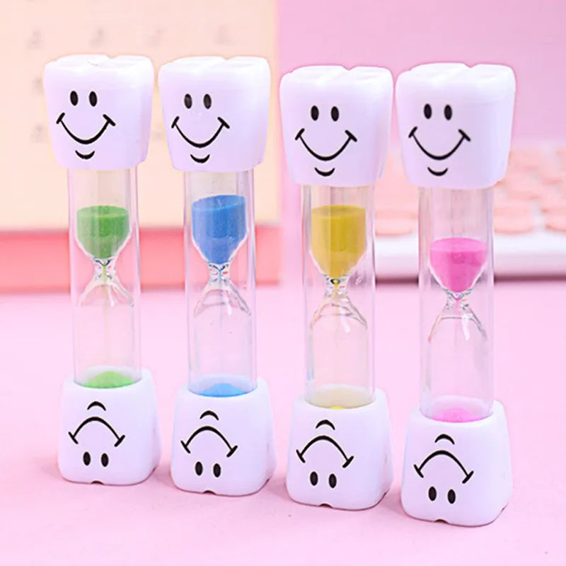 Creative Smiling Face Hourglass Sand Clock for Cooking Brushing Teeth 3 Minutes Sands Timer Sandglass for Children Kids Gift